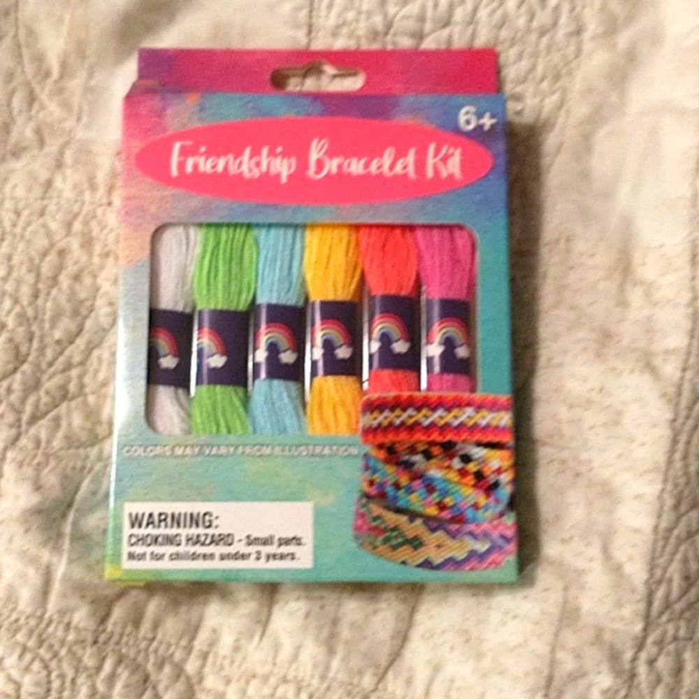 Cool bracelet kit